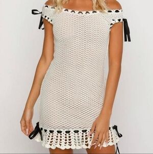 Tiger Mist Chia Dress XS Crochet Off Shoulder Cream Black Ribbon Boho Festival